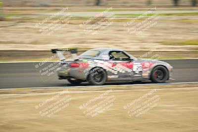 media/Jan-26-2025-CalClub SCCA (Sun) [[cfcea7df88]]/Group 5/Race/